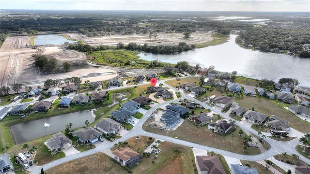 561 MEANDERING WAY, Polk City, FL 33868