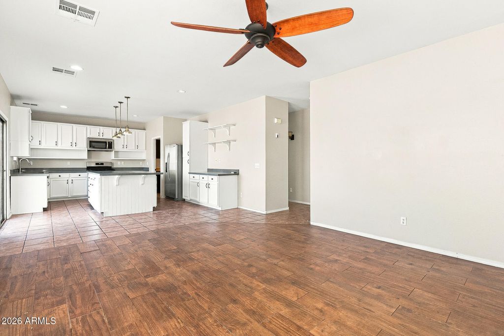 5516 E QUIET RETREAT --, Florence, AZ 85132 — photo 5