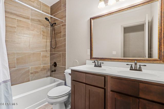 13960 Lago Vista Avenue, El Paso, TX 79938