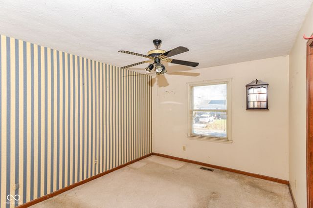 6035 Buckskin Court, Indianapolis, IN 46250