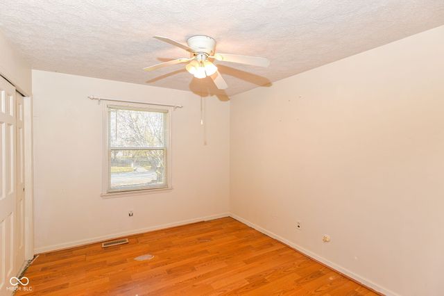 6035 Buckskin Court, Indianapolis, IN 46250