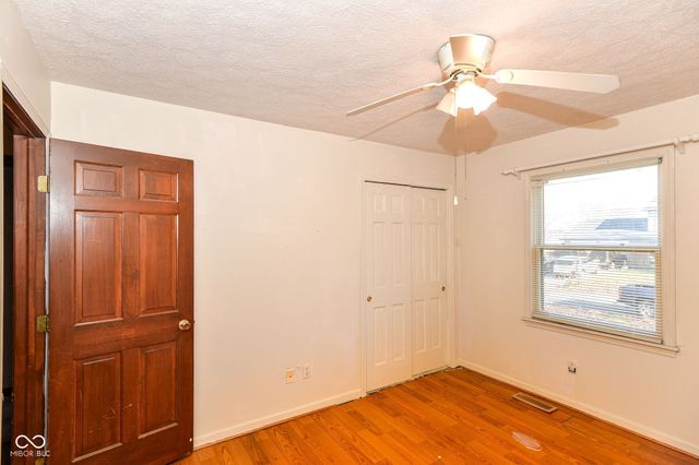 6035 Buckskin Court, Indianapolis, IN 46250