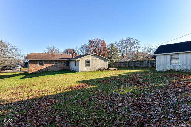 6035 Buckskin Court, Indianapolis, IN 46250