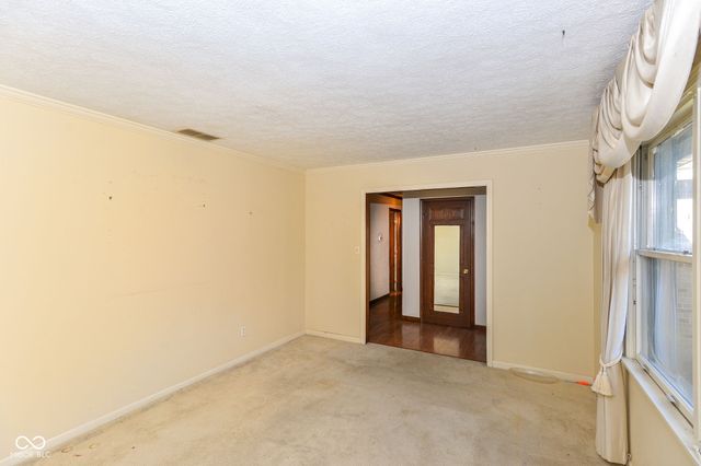 6035 Buckskin Court, Indianapolis, IN 46250