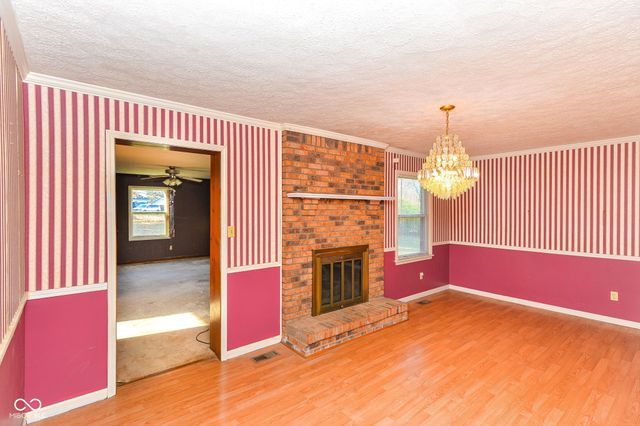 6035 Buckskin Court, Indianapolis, IN 46250