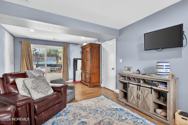 618 Illinois Avenue, Brick, NJ 08724