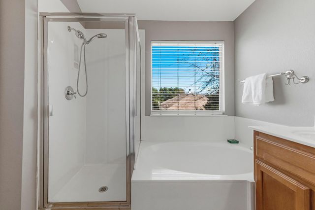 9207 Pioneer Forest DR, Austin, TX 78744