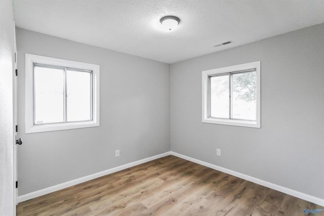 240 Victory Lane, Huntsville, AL 35811