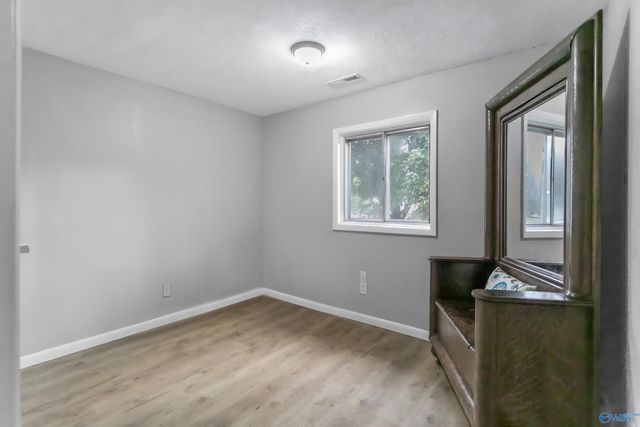 240 Victory Lane, Huntsville, AL 35811