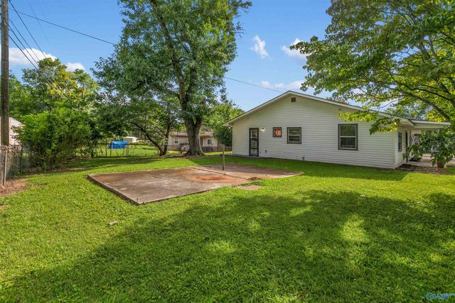 240 Victory Lane, Huntsville, AL 35811