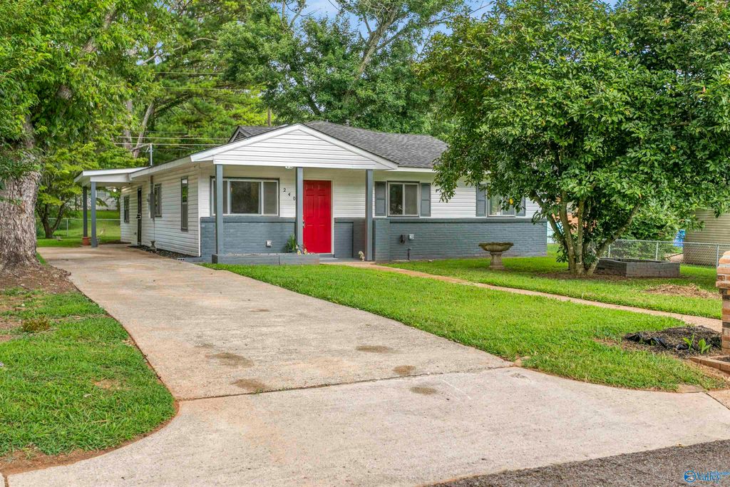 240 Victory Lane, Huntsville, AL 35811