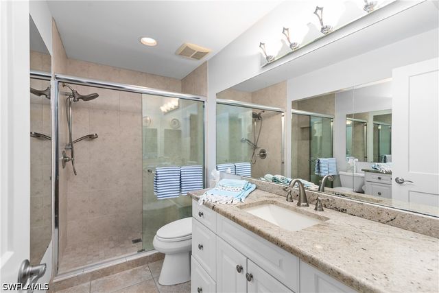 5555 Heron Point Drive 101, Naples, FL 34108