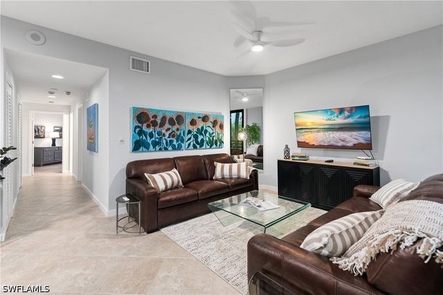 5555 Heron Point Drive 101, Naples, FL 34108