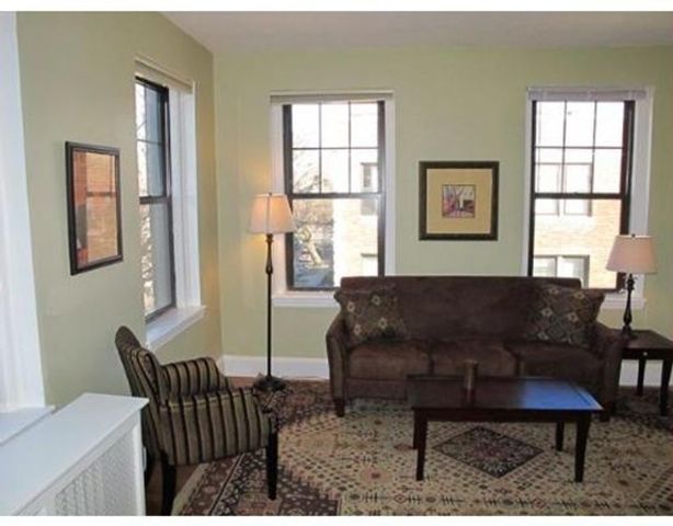 66 Queensberry Street 419, Boston, MA 02215