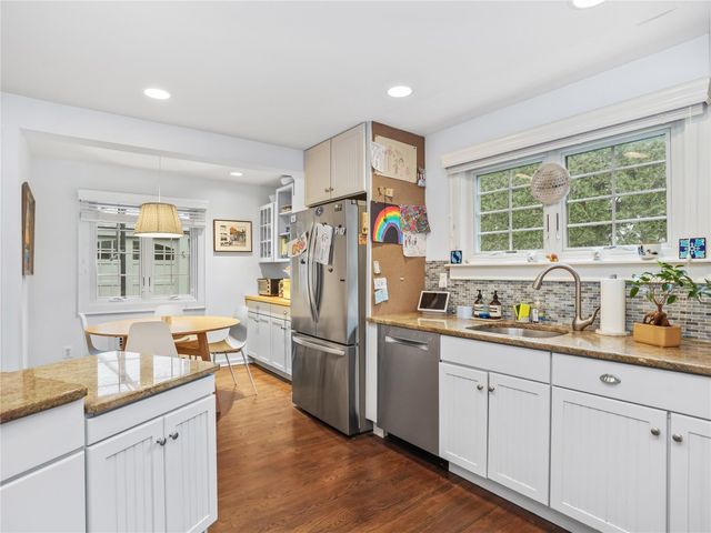 74 Valleywood Road, Greenwich, CT 06807