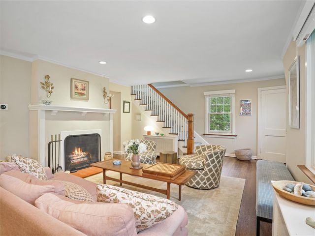 74 Valleywood Road, Greenwich, CT 06807