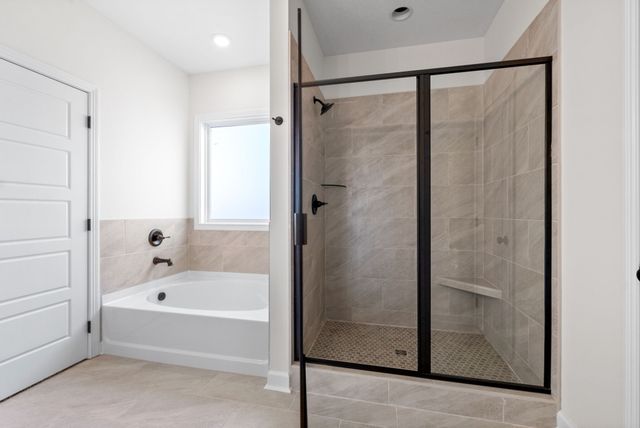 1192 Ross Farms Blvd, Clarksville, TN 37043