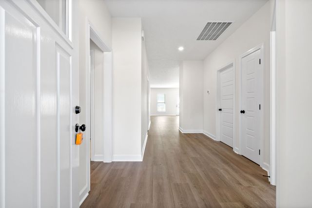 1192 Ross Farms Blvd, Clarksville, TN 37043