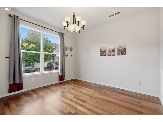 19062 Sw YORK St, Beaverton, OR 97003