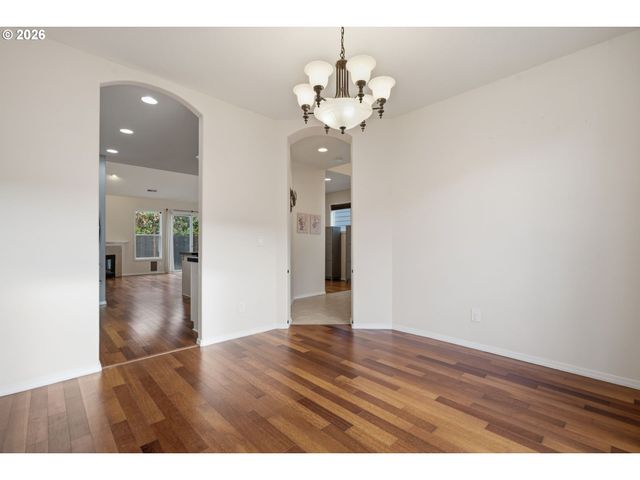 19062 Sw YORK St, Beaverton, OR 97003