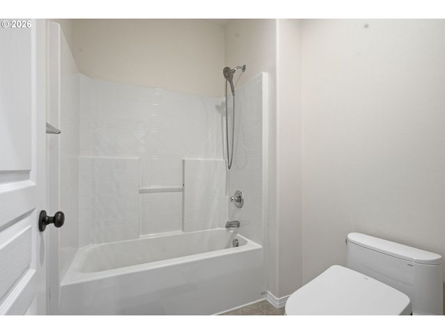 19062 Sw YORK St, Beaverton, OR 97003