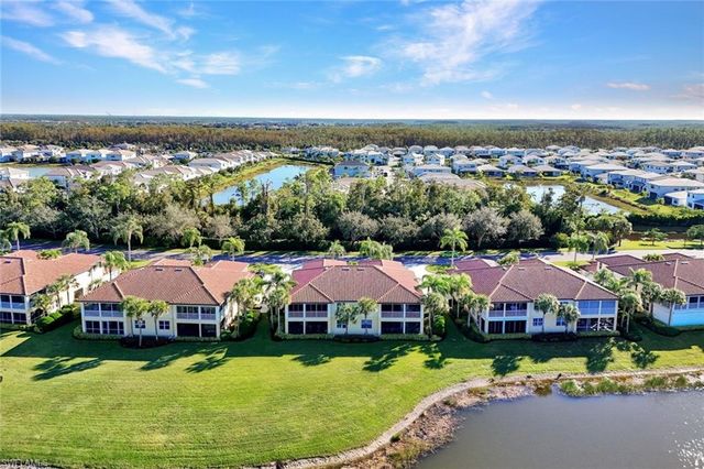 20671 Wildcat Run DR 102, Estero, FL 33928