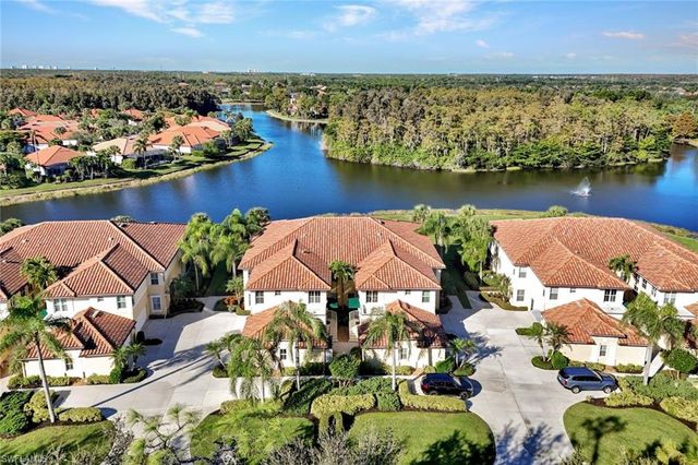 20671 Wildcat Run DR 102, Estero, FL 33928