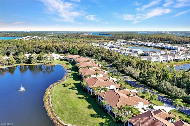 20671 Wildcat Run DR 102, Estero, FL 33928