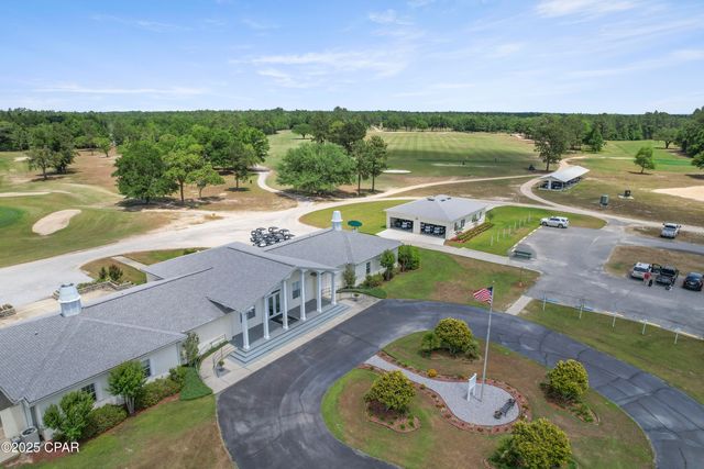 4115 Pinehurst Avenue, Chipley, FL 32428