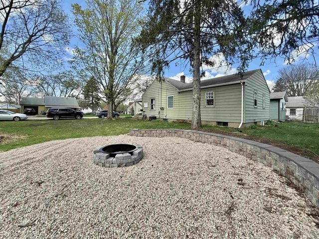 2046 E Gorton Street, Beloit, WI 53511