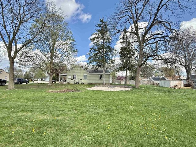 2046 E Gorton Street, Beloit, WI 53511