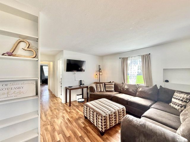 2046 E Gorton Street, Beloit, WI 53511