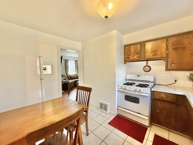 2046 E Gorton Street, Beloit, WI 53511