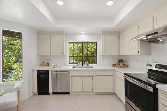 464 Ives Terrace, Sunnyvale, CA 94087