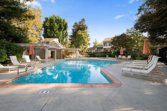 464 Ives Terrace, Sunnyvale, CA 94087