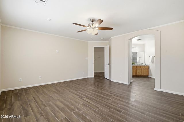 8744 W LONE CACTUS Drive, Peoria, AZ 85382