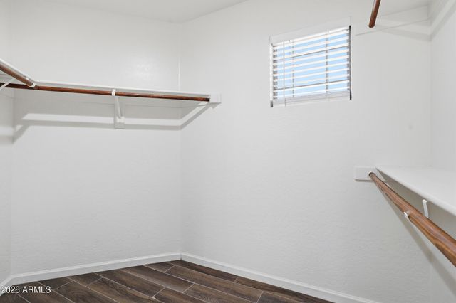 8744 W LONE CACTUS Drive, Peoria, AZ 85382
