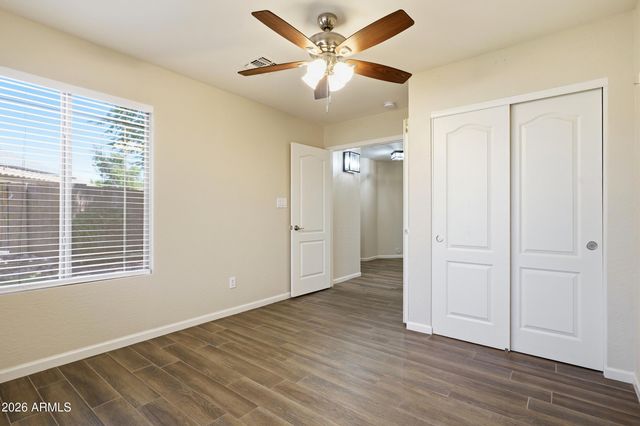 8744 W LONE CACTUS Drive, Peoria, AZ 85382