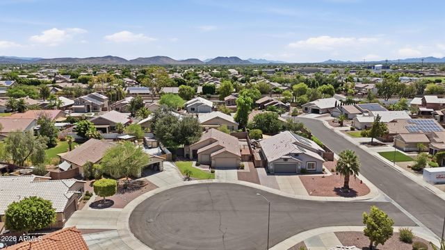 8744 W LONE CACTUS Drive, Peoria, AZ 85382
