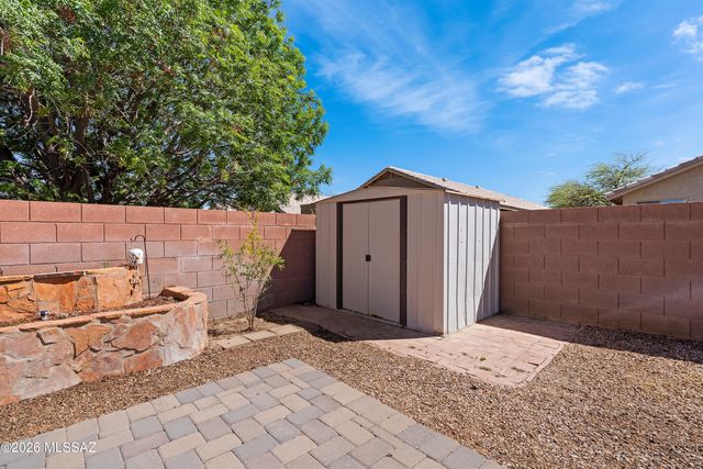 10352 E Avalon Park Street, Tucson, AZ 85747