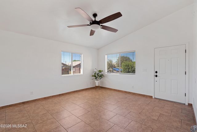 10352 E Avalon Park Street, Tucson, AZ 85747