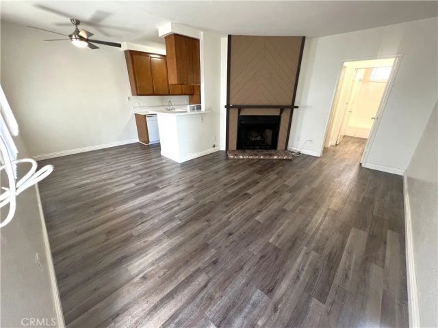14817 Sylvan Street 6, Van Nuys, CA 91411
