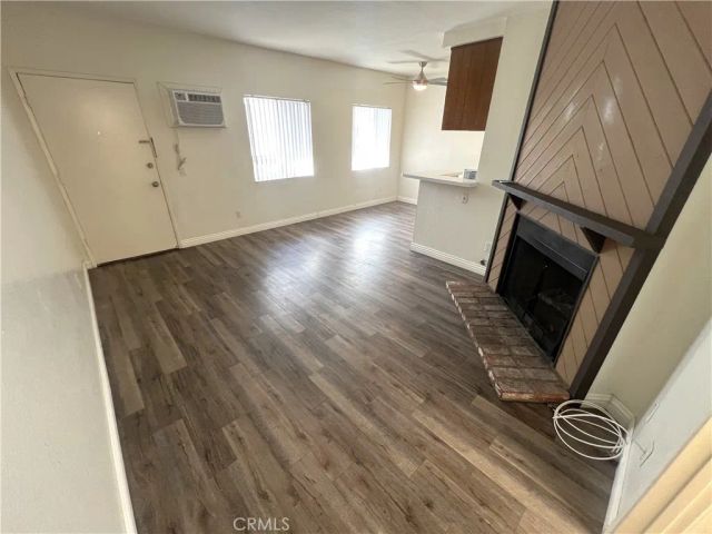 14817 Sylvan Street 6, Van Nuys, CA 91411