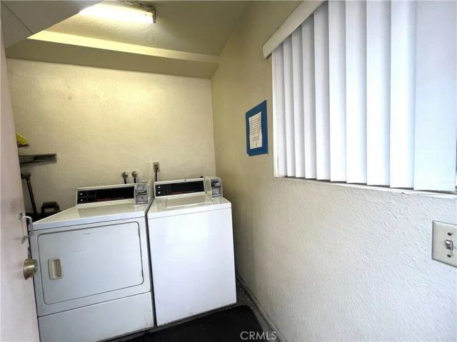 14817 Sylvan Street 6, Van Nuys, CA 91411