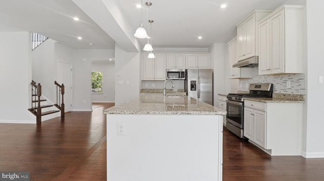 9817 SAWMILL BRANCH TRL, Ellicott City, MD 21043