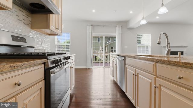 9817 SAWMILL BRANCH TRL, Ellicott City, MD 21043