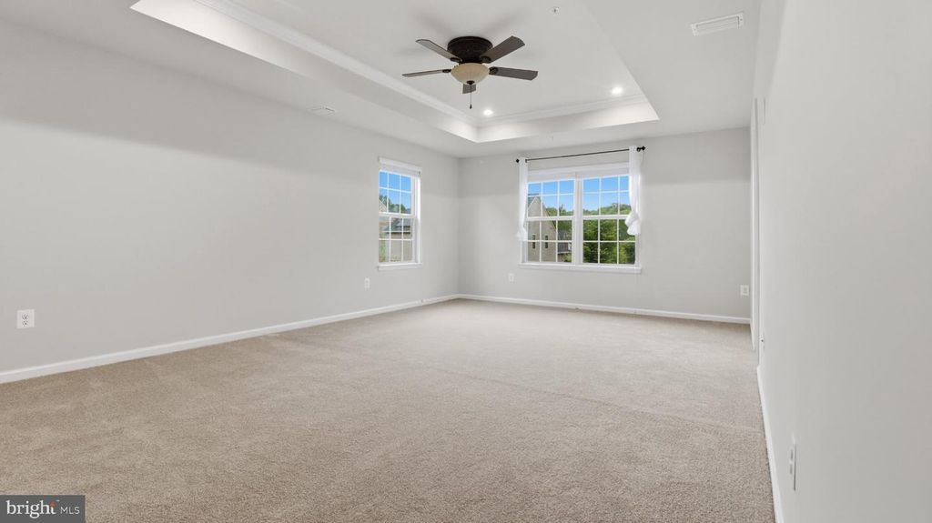 Image 38 of property listing at 9817 SAWMILL BRANCH TRL, Ellicott City, MD 21043