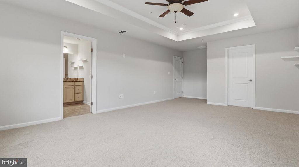 Image 44 of property listing at 9817 SAWMILL BRANCH TRL, Ellicott City, MD 21043
