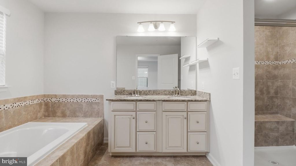 Image 47 of property listing at 9817 SAWMILL BRANCH TRL, Ellicott City, MD 21043