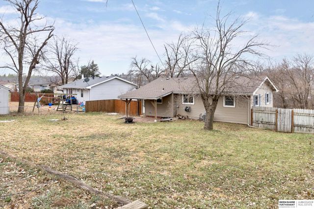 3835 N 88th Avenue, Omaha, NE 68134